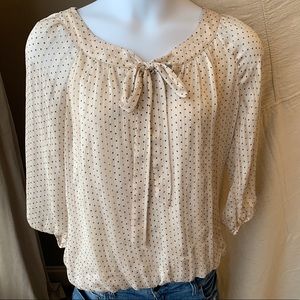 Roz & Ali 3/4 sleeve, tie neck blouse